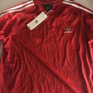 Adidas men shirt